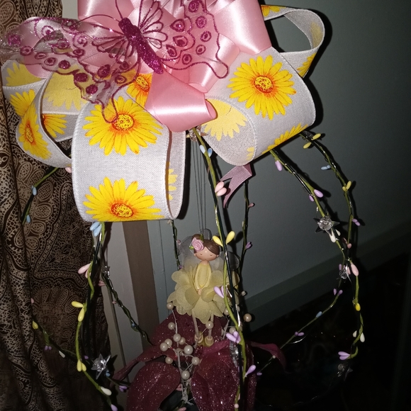 Handmade circular ballerina wreath - Picture 2 of 8